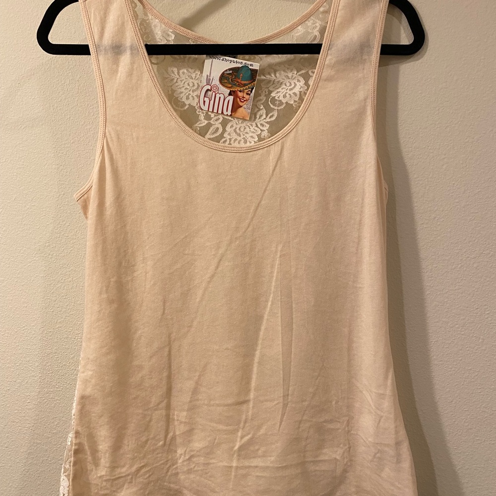 NWT Sexy Jersey Scoop Neck Lace Back Cream Off White S